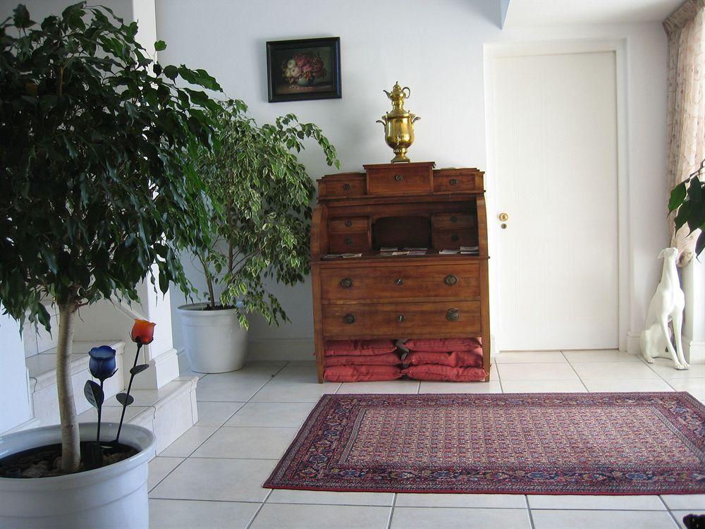 5 Options Guest House Bloubergstrand Eksteriør bilde