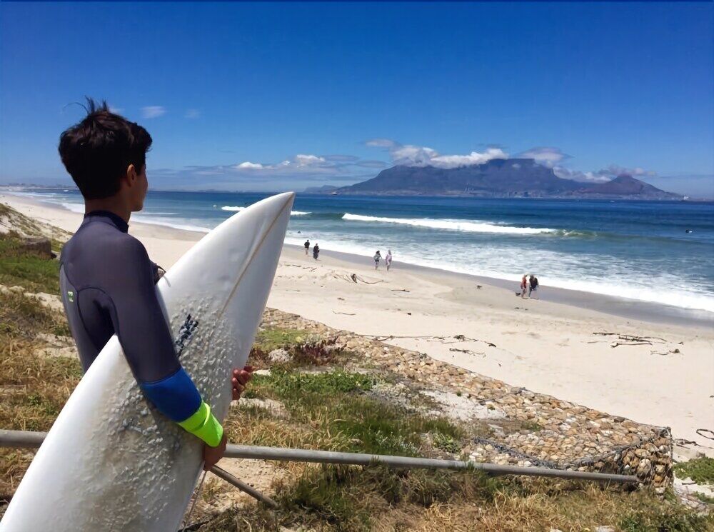 5 Options Guest House Bloubergstrand Eksteriør bilde